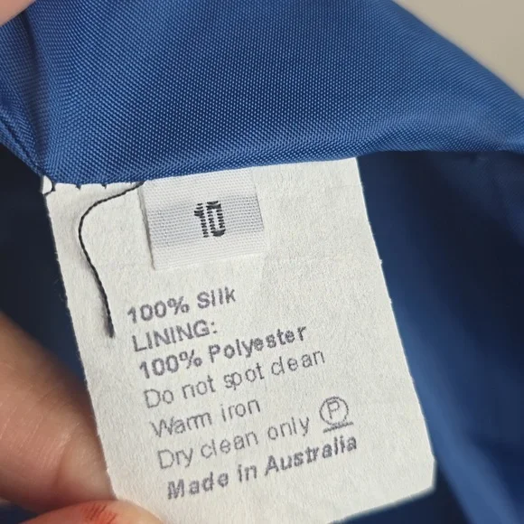 Carla Zampatti Blue and Gold Padded Shoulder Knee Lenght Coat 100% Silk  Size 10 - Picture 6 of 7